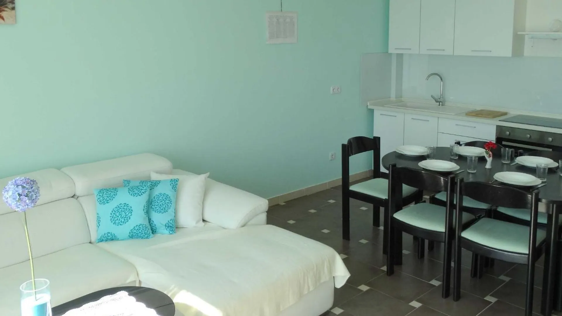 Apartment The Quiet Balcony Suite In Crikvenica